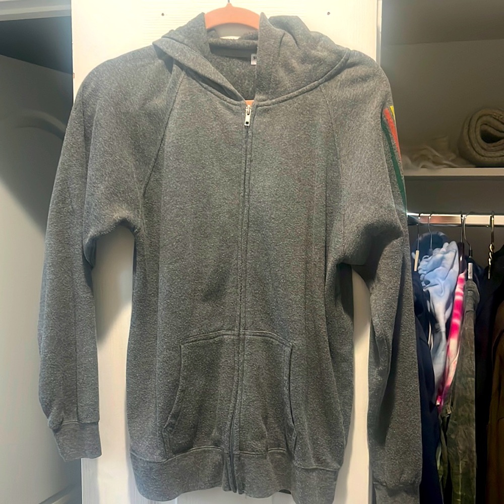 Suburban Riot zippie hoodie size XL in grey perfect condition
